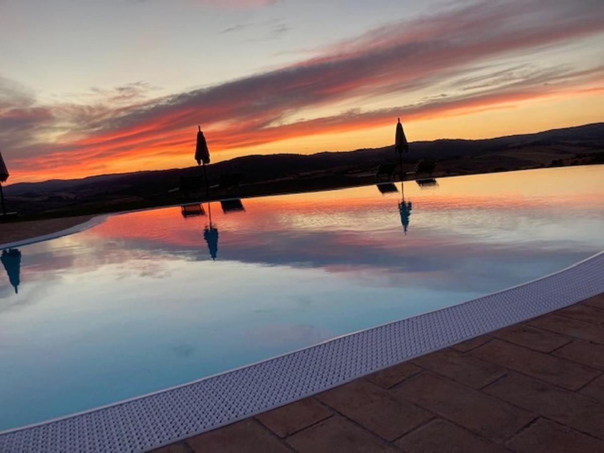 Bio Agriturismo Il Torrione サトゥルニア エクステリア 写真